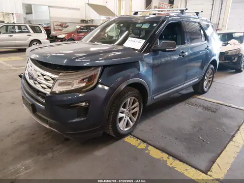 2019 Ford EXPLORER XLT VIN 1FM5K8D80KGA89511 фото 2