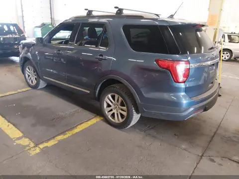 2019 Ford EXPLORER XLT VIN 1FM5K8D80KGA89511 фото 3