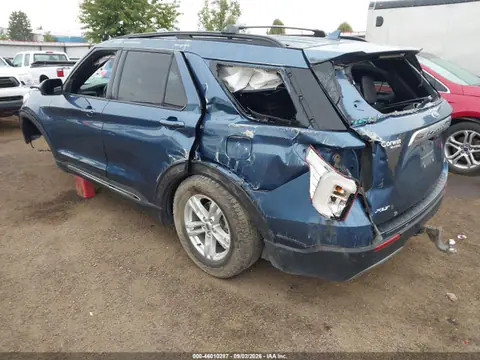 2020 Ford EXPLORER XLT VIN 1FMSK8DH2LGB29978 фото 3