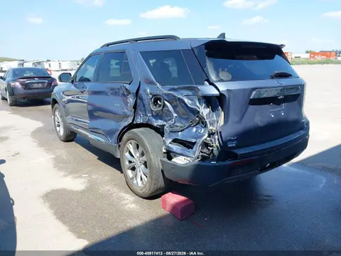 2021 Ford EXPLORER XLT VIN 1FMSK8DH7MGB60788 фото 3
