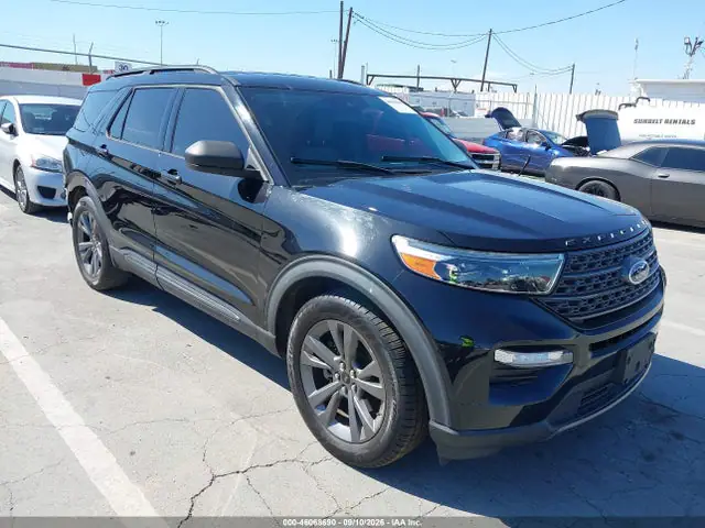 1FMSK7DH2MGA16561 — 2021 Ford Explorer XLT, Задняя часть (Rear), фото до ремонта