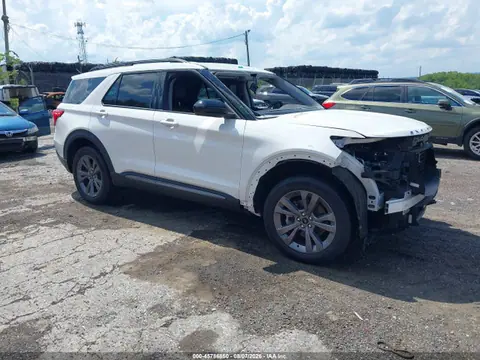 1FMSK8DH6NGB65143 — 2022 Ford Explorer XLT, Передняя часть (Front End), фото до ремонта
