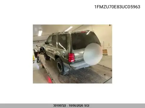 2003 Ford Explorer Sport VIN 1FMZU70E83UC05963 фото 4