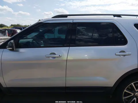 1FM5K7D89FGB10663 — 2015 Ford Explorer, Правая сторона, фото до ремонта