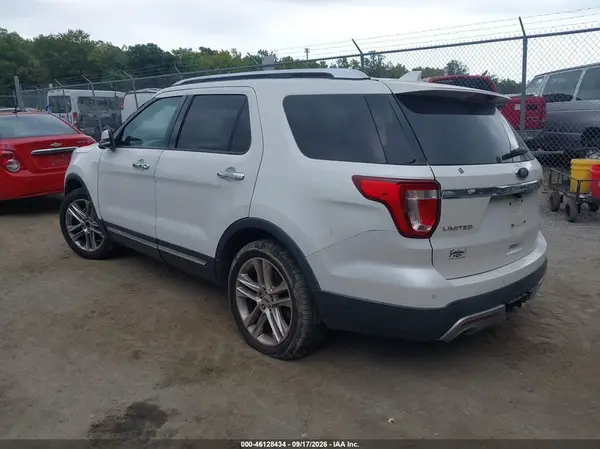 1FM5K8F83GGA20803 — 2016 Ford Explorer, фото 3 с аукциона IAAI 13.10.2026, Правый бок
