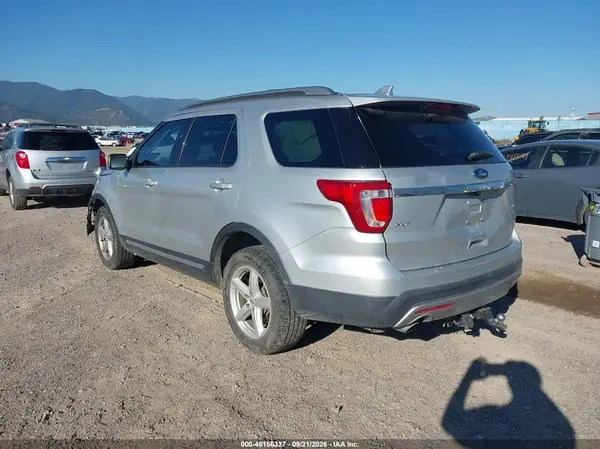 1FM5K8D86GGA10043 — 2016 Ford Explorer, фото 3 с аукциона IAAI, Передняя часть