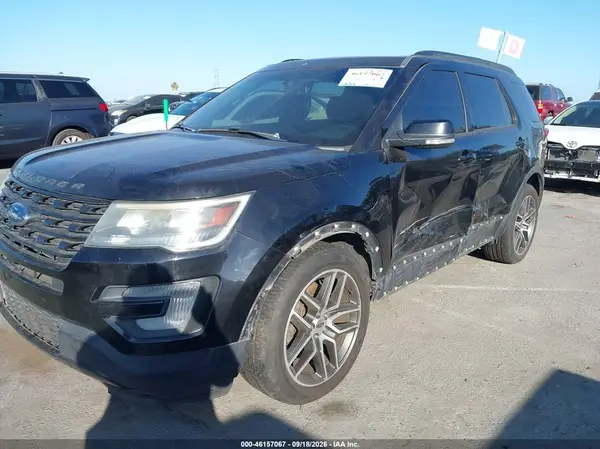 1FM5K8GT3GGC12905 — 2016 Ford Explorer, фото 2 с аукциона IAAI 14.10.2026, Левый бок