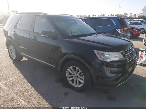 1FM5K7DH7GGB18715 — 2016 Ford Explorer, Левый бок (Left Side), фото до ремонта