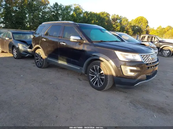 1FM5K8HT2GGB78082 — 2016 Ford Explorer, Задняя часть (Rear), фото до ремонта