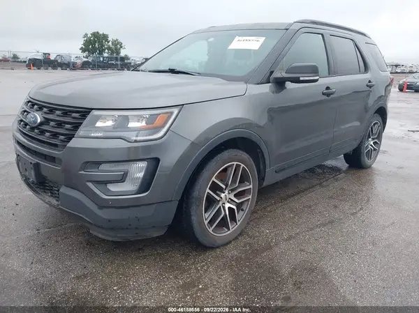 1FM5K8GT7GGA53161 — 2016 Ford Explorer, фото 2 с аукциона IAAI 13.10.2026, Естественный износ