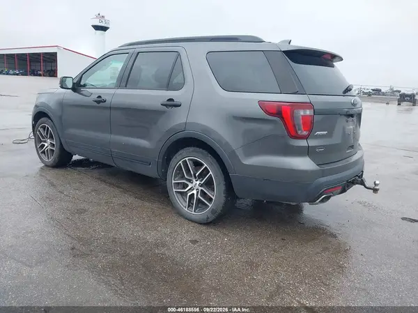 1FM5K8GT7GGA53161 — 2016 Ford Explorer, фото 3 с аукциона IAAI 13.10.2026, Естественный износ
