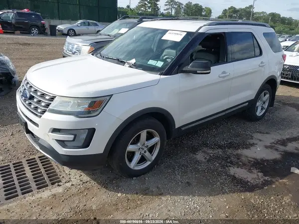 1FM5K8D82GGC68754 — 2016 Ford Explorer, фото 2 с аукциона IAAI 13.10.2026, Естественный износ