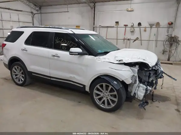 1FM5K8F89GGD11421 — 2016 Ford Explorer, Повреждение рамы (Frame), фото до ремонта
