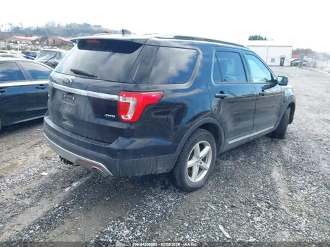 2017 Ford EXPLORER XLT VIN 1FM5K8D80HGA31097 фото 4