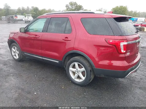 1FM5K8D8XHGA40292 — 2017 Ford Explorer, фото 3 с аукциона IAAI 14.10.2026, Передняя часть слева