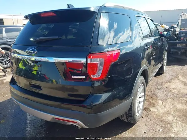1FM5K7DH8HGC53364 — 2017 Ford Explorer, фото 4 с аукциона IAAI, Град