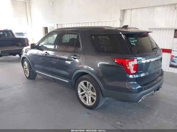 1FM5K7D8XHGD35726 — 2017 Ford Explorer, фото 3 с аукциона IAAI 14.10.2026, Левый и правый бока