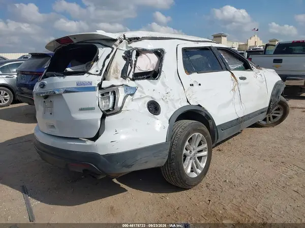 1FM5K7BH9HGB78547 — 2017 Ford Explorer, фото 4 с аукциона IAAI 14.10.2026, Опрокидывание