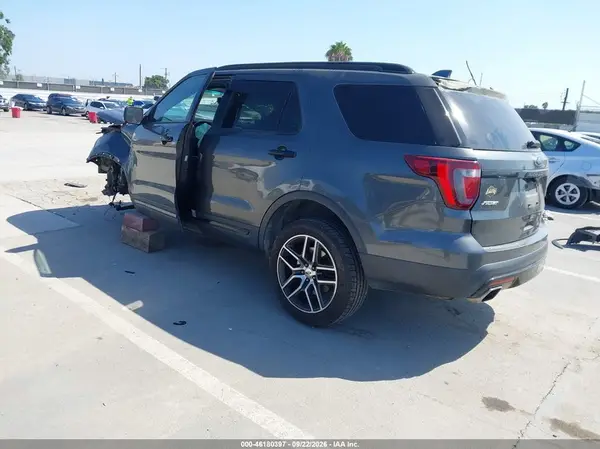 1FM5K8GT1HGA70071 — 2017 Ford Explorer, фото 3 с аукциона IAAI 14.10.2026, Передняя часть