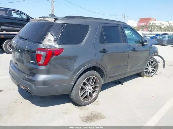 1FM5K8GT1HGA70071 — 2017 Ford Explorer, фото 4 с аукциона IAAI 14.10.2026, Передняя часть
