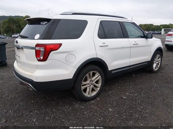 1FM5K8D84HGB18713 — 2017 Ford Explorer, фото 4 с аукциона IAAI, Естественный износ