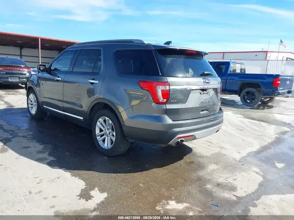 1FM5K7DH0HGB21375 — 2017 Ford Explorer, фото 3 с аукциона IAAI, Передняя часть справа