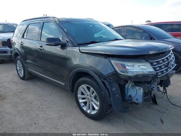 1FM5K7D83HGC20496 — 2017 Ford Explorer, Естественный износ (Normal Wear & Tear), фото до ремонта