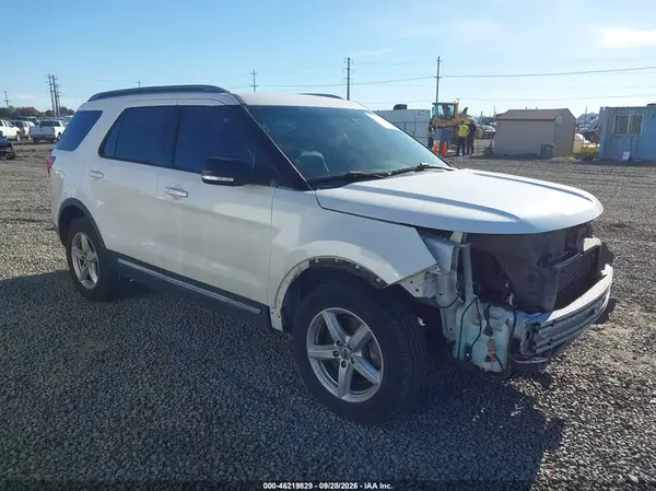 1FM5K8DH5HGB07686 — 2017 Ford Explorer, Передняя часть (Front End), фото до ремонта