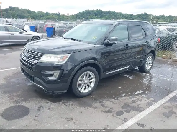 1FM5K7DH9HGA26474 — 2017 Ford Explorer, фото 2 с аукциона IAAI, Левый бок