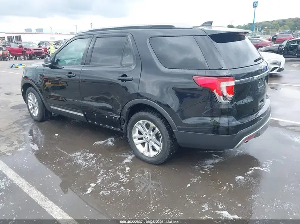 1FM5K7DH9HGA26474 — 2017 Ford Explorer, фото 3 с аукциона IAAI, Левый бок