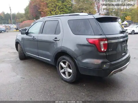 1FM5K8D88HGA05962 — 2017 Ford Explorer, фото 4 с аукциона IAAI, Задняя часть
