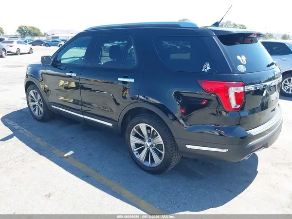 1FM5K7F87JGC16549 — 2018 Ford Explorer, фото 3 с аукциона IAAI 13.10.2026, Естественный износ