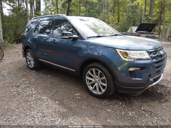 1FM5K8DH8JGB14654 — 2018 Ford Explorer, Передняя часть (Front End), фото до ремонта