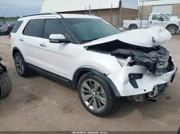 1FM5K7F86JGB35302 — 2018 Ford Explorer, Передняя часть (Front End), фото до ремонта