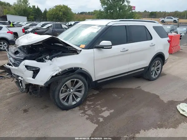 1FM5K7F86JGB35302 — 2018 Ford Explorer, фото 2 с аукциона IAAI, Передняя часть
