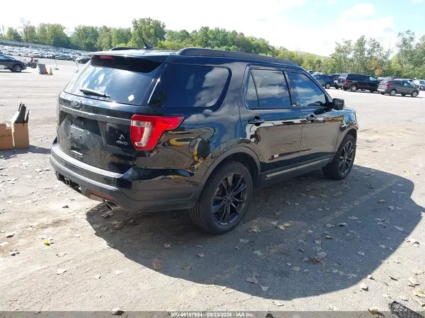 1FM5K8D88JGC13510 — 2018 Ford Explorer, фото 4 с аукциона IAAI, Передняя часть