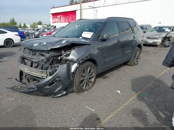 1FM5K8D81JGB90782 — 2018 Ford Explorer, фото 2 с аукциона IAAI, Передняя часть