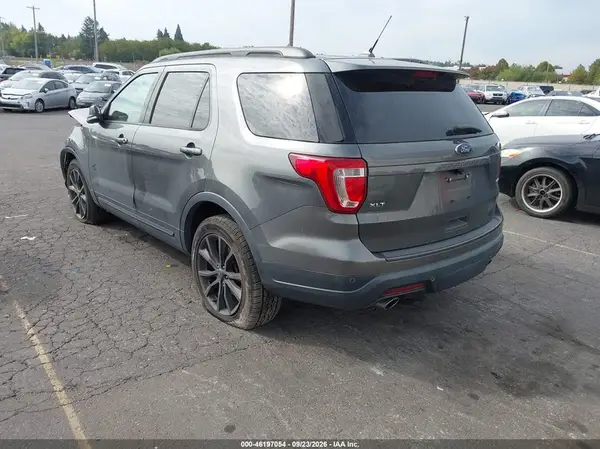1FM5K8D81JGB90782 — 2018 Ford Explorer, фото 3 с аукциона IAAI, Передняя часть