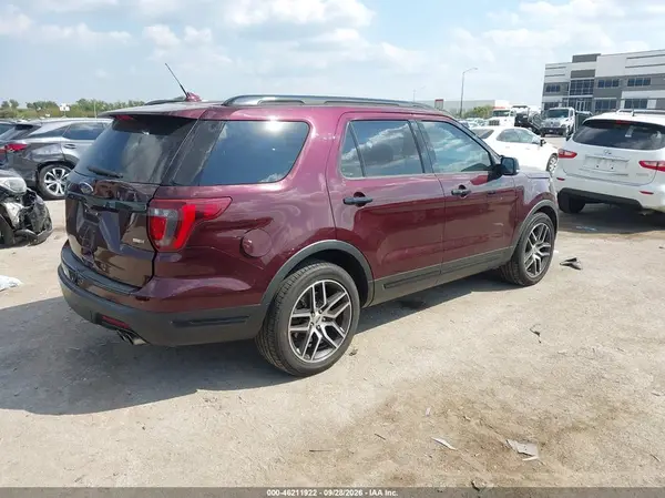 1FM5K8GTXJGA66977 — 2018 Ford Explorer, фото 4 с аукциона IAAI, Задняя часть
