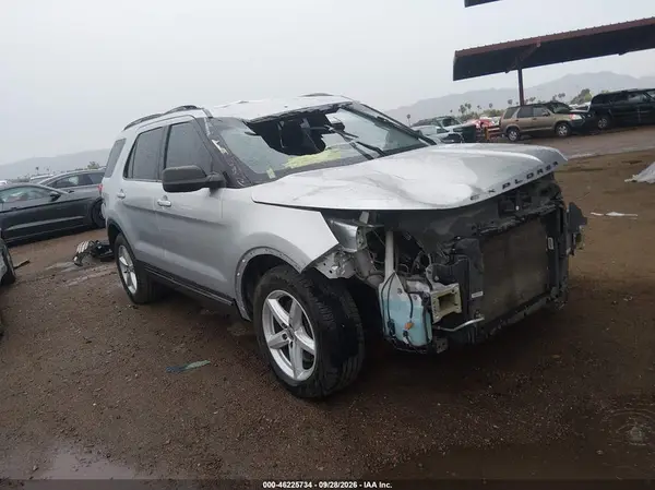 1FM5K7D82JGB44419 — 2018 Ford Explorer, Передняя часть (Front End), фото до ремонта