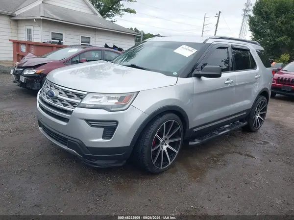 1FM5K7D86JGB97608 — 2018 Ford Explorer, фото 2 с аукциона IAAI, Правый бок