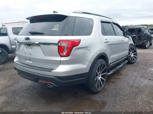 1FM5K7D86JGB97608 — 2018 Ford Explorer, фото 4 с аукциона IAAI, Правый бок