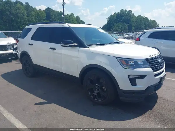 1FM5K8GTXKGB27861 — 2019 Ford Explorer, STRIP, фото до ремонта