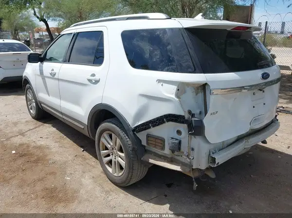 1FM5K8D88KGB46912 — 2019 Ford Explorer, фото 3 с аукциона IAAI, Передняя и задняя части