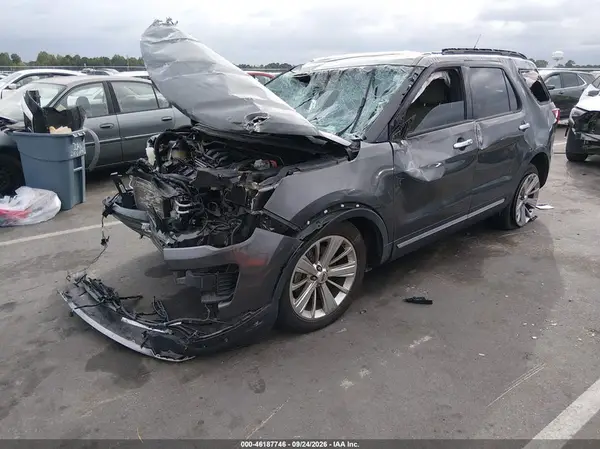 1FM5K7F81KGB43101 — 2019 Ford Explorer, фото 2 с аукциона IAAI, Передняя и задняя части