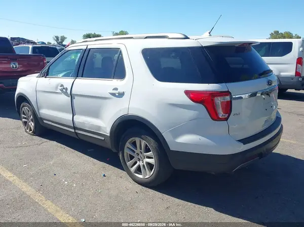 1FM5K8D80KGB26167 — 2019 Ford Explorer, фото 3 с аукциона IAAI, Левый бок