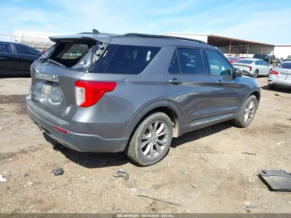 1FMSK7DH0MGA48862 — 2021 Ford Explorer, фото 4 с аукциона IAAI, Крыша