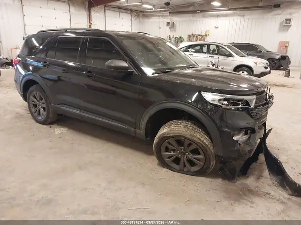 1FMSK8DH9MGB69380 — 2021 Ford Explorer, Передняя часть (Front End), фото до ремонта