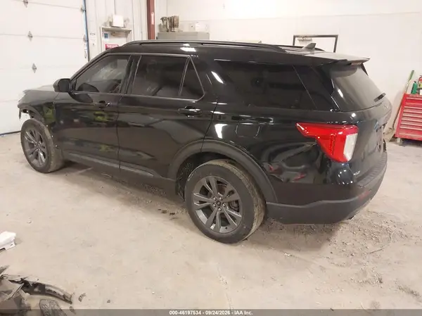 1FMSK8DH9MGB69380 — 2021 Ford Explorer, фото 3 с аукциона IAAI, Передняя часть