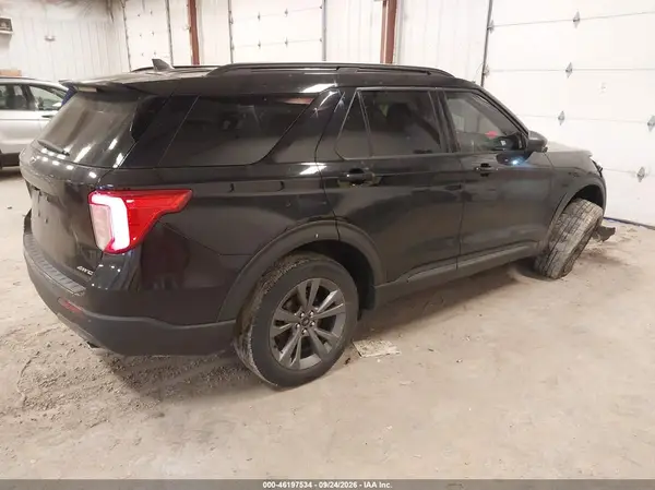 1FMSK8DH9MGB69380 — 2021 Ford Explorer, фото 4 с аукциона IAAI, Передняя часть